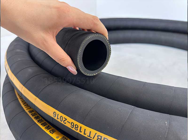 夾布膠管總成扣壓注意事項，不漏油關鍵！